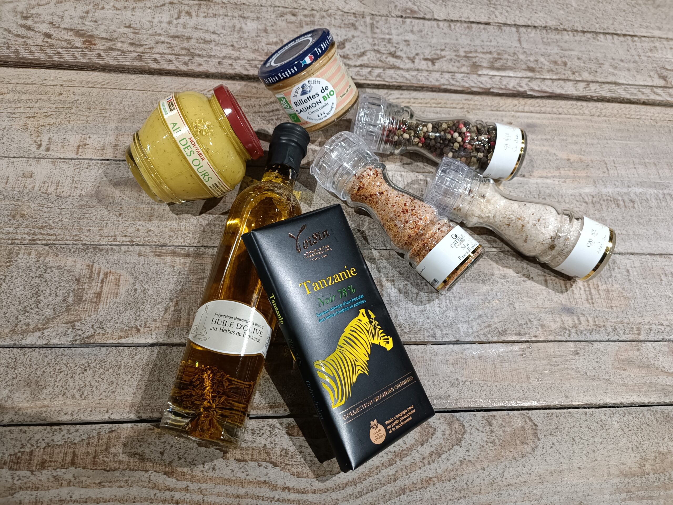 La Cave du Bonheur- Epicerie fine-Tartinable- Terrines-Chips-Gaufrette-Foie Gras-Rillettes-Tartare-Pâté-Gressin-Toast-